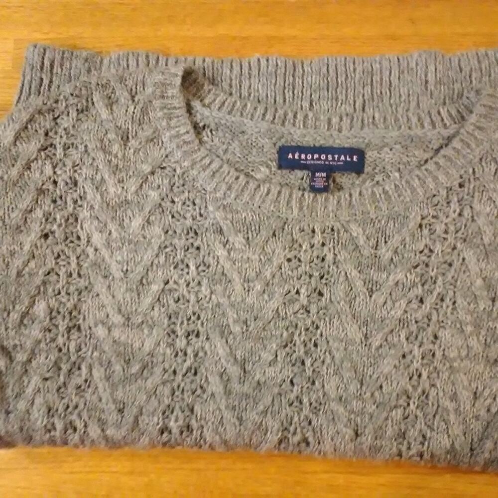 Aeropostale Gray Cable Knit Sweater M/M  G 001